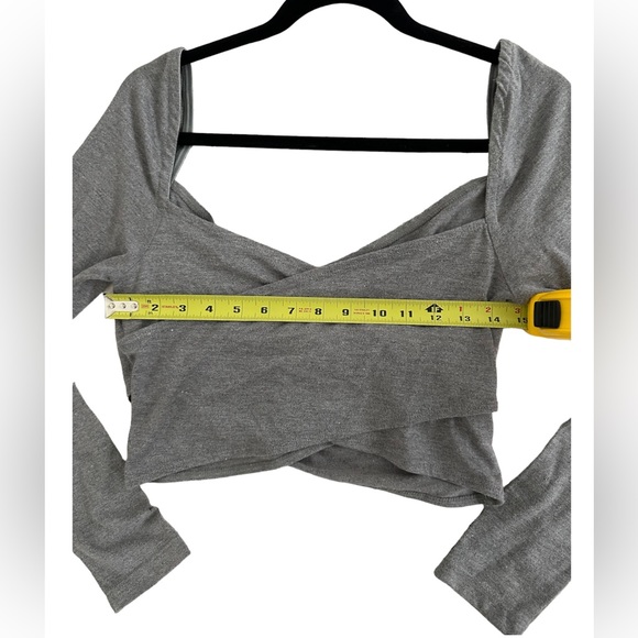 NWT 4th & Reckless Thalia Crossover Jersey Crop size M - Picture 4 of 4